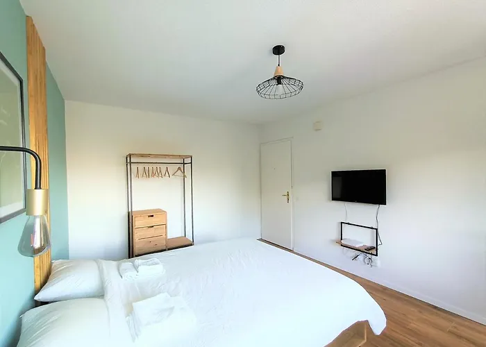 Studio lumineux bien placé en ville de Sion