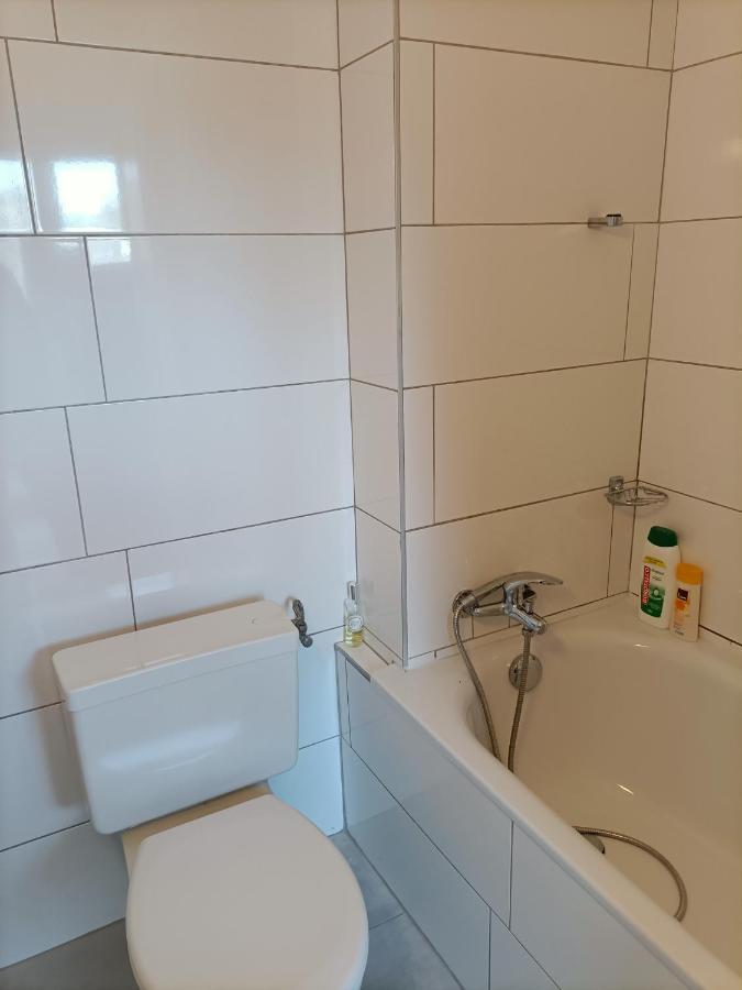 Appartement Lumineux Bien Placé En De